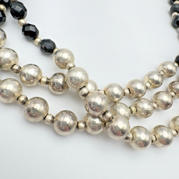 Vintage HOBE Necklace Signed Triple Strand Faceted French Jet 16" - Picture 4 of 7